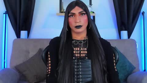 Abbigail Fuster  online show from 30, 4, 2026