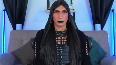 Abbigail Fuster  online show from 5, 5, 2026