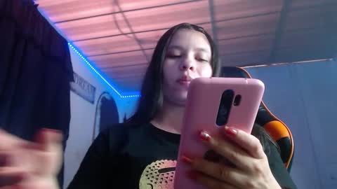 abbiprada online show from 15, 9, 2025