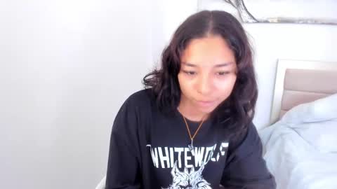 Snapshot of abby_dove1 chatting on 21, 12, 2024 Lucia online show from 21, 12, 2024