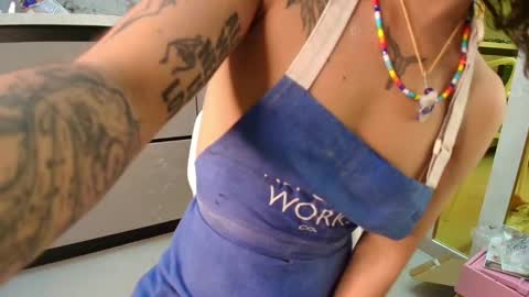 Snapshot of abby_dove1 chatting on 1, 2, 2025 Lucia online show from 1, 2, 2025
