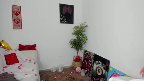 Snapshot of abby_dove1 chatting on 6, 2, 2025 Lucia online show from 6, 2, 2025