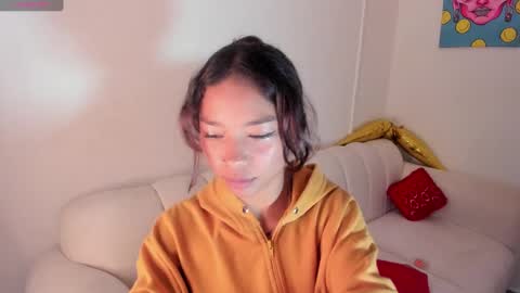 Snapshot of abby_dove1 chatting on 27, 2, 2025 Lucia online show from 27, 2, 2025