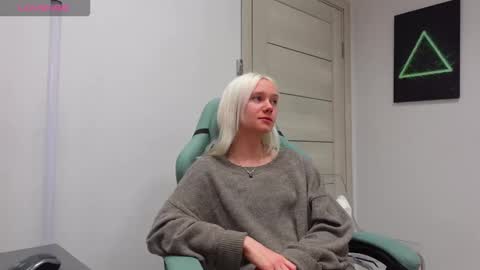 Snapshot of abby_laker chatting on 28, 9, 2025 ABBY LAKER online show from 28, 9, 2025