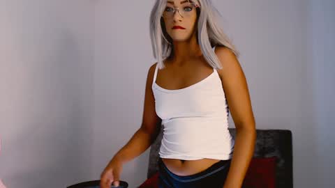 Snapshot of abby_liu chatting on 20, 1, 2025 May Imstagram online show from 20, 1, 2025