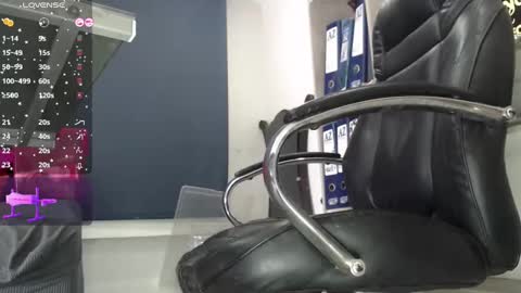 Vannesa online show from 17, 2, 2025