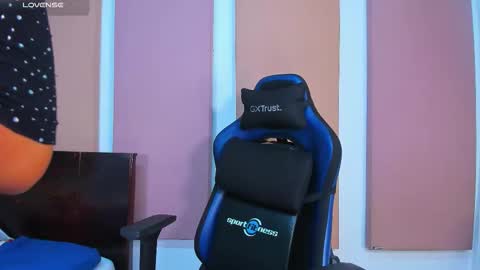 Snapshot of abbyblairs3 chatting on 27, 9, 2025 ---Abby--- online show from 27, 9, 2025