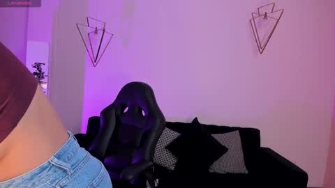 Snapshot of abbydalton chatting on 10, 10, 2025 Abby Dalton online show from 10, 10, 2025