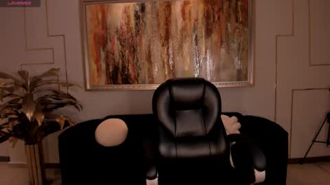 Snapshot of abbydalton chatting on 27, 11, 2025 Abby Dalton online show from 27, 11, 2025