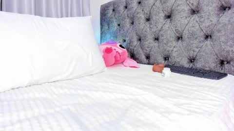 Snapshot of abbyfoxx_ chatting on 28, 2, 2025 Abby online show from 28, 2, 2025