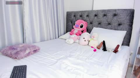 Snapshot of abbyfoxx_ chatting on 22, 5, 2026 Abby online show from 22, 5, 2026
