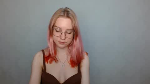 Abby Lovense is active online show from 8, 12, 2024