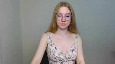 Snapshot of abbymoore__ chatting on 13, 3, 2026 Abby Lovense is active online show from 13, 3, 2026