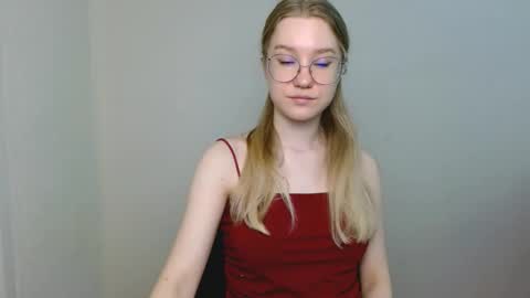 Snapshot of abbymoore__ chatting on 21, 3, 2026 Abby Lovense is active online show from 21, 3, 2026