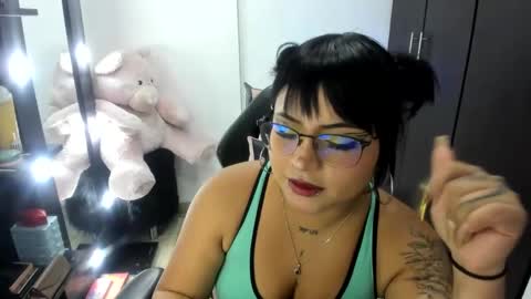 Snapshot of abbyxlee chatting on 23, 12, 2024     online show from 23, 12, 2024
