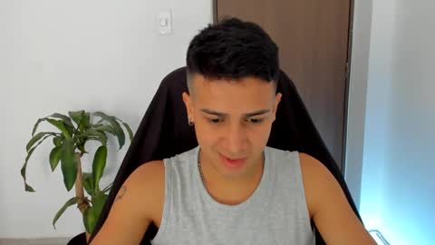 Snapshot of abelasburgo chatting on 8, 10, 2025 Independence model AbelAsburgo online show from 8, 10, 2025