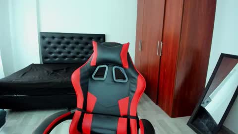 Snapshot of abelasburgo chatting on 26, 4, 2026 Independence model AbelAsburgo online show from 26, 4, 2026