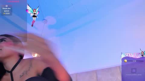 Snapshot of abelladgr chatting on 22, 12, 2025 abelladgr online show from 22, 12, 2025