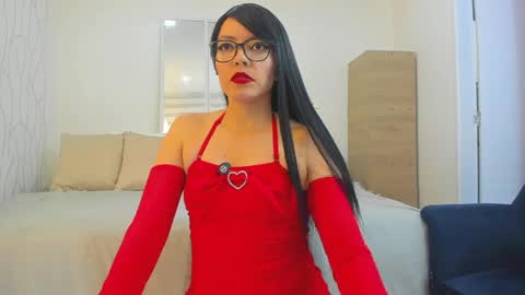 Snapshot of abellaskins chatting on 26, 4, 2026 Sophia online show from 26, 4, 2026