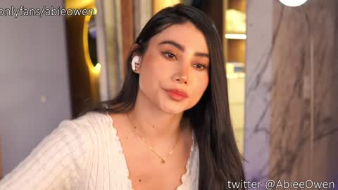 Snapshot of abie_owen chatting on 23, 9, 2025 abie_owen online show from 23, 9, 2025