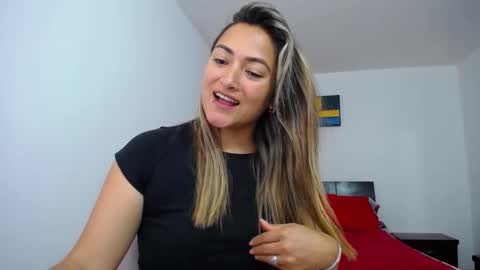 ximena online show from 19, 2, 2025