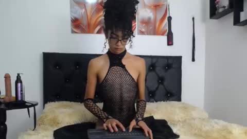 Abigail online show from 30, 1, 2025