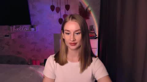 Snapshot of abigail_flex chatting on 12, 11, 2025 Anna online show from 12, 11, 2025