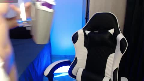 Snapshot of abigail_monroe__ chatting on 25, 4, 2026 abigail_monroe__ online show from 25, 4, 2026