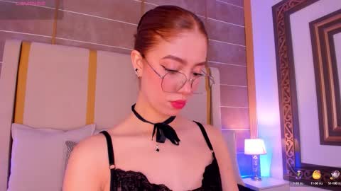 Snapshot of abigailcarter chatting on 11, 10, 2025 online show from 11, 10, 2025