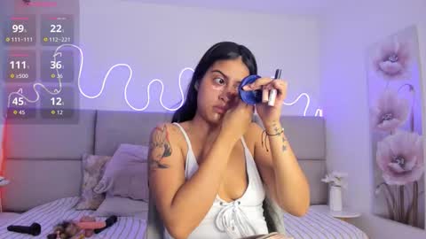 Snapshot of abriill_2 chatting on 6, 2, 2026 ABRIL online show from 6, 2, 2026