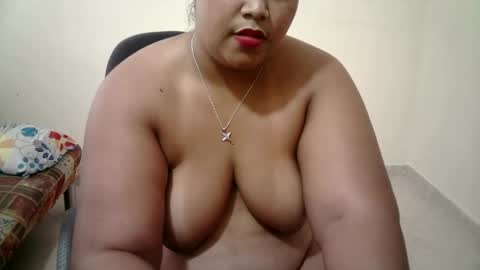 Snapshot of abril__ass chatting on 5, 2, 2025 abril__ass online show from 5, 2, 2025