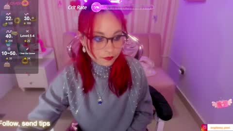 abril_ch_ online show from 2, 1, 2025