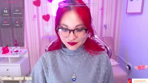 abril_ch_ online show from 7, 1, 2025