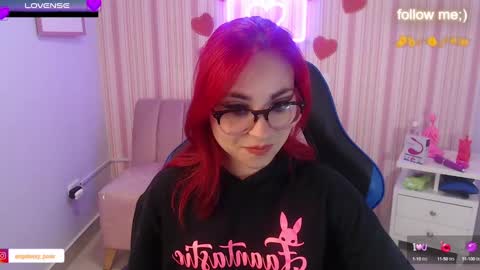 abril_ch_ online show from 7, 3, 2025