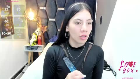 Abril Fox online show from 12, 5, 2026