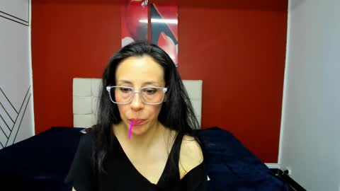 Snapshot of abrillee1 chatting on 10, 1, 2025 ABRIL online show from 10, 1, 2025