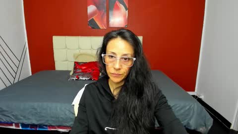 Snapshot of abrillee1 chatting on 14, 2, 2025 ABRIL online show from 14, 2, 2025