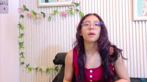 Snapshot of abrilmirren chatting on 24, 3, 2026 abrilmirren online show from 24, 3, 2026