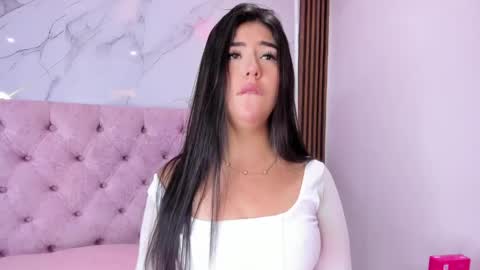 Abril online show from 16, 5, 2026