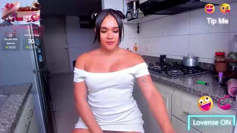 itis   S O F I A online show from 8, 9, 2025