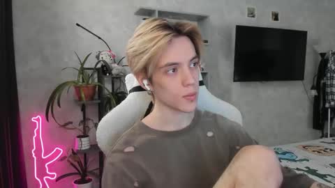 Snapshot of abslut chatting on 16, 3, 2026 Nick online show from 16, 3, 2026