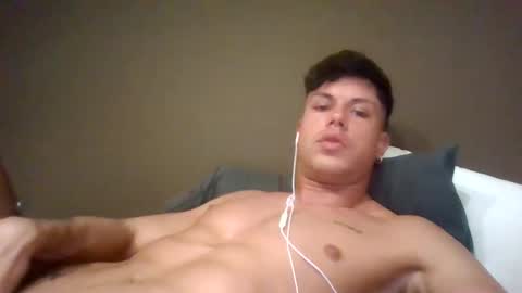 Snapshot of absolutwinner chatting on 5, 2, 2026 absolutwinner online show from 5, 2, 2026