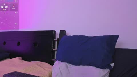 centric independent model   online show from 26, 9, 2025