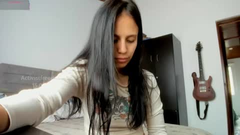 Helena online show from 15, 6, 2026