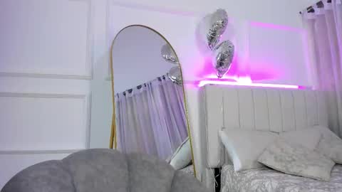 Ada Belucci  online show from 15, 2, 2026