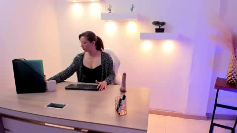 Ada online show from 21, 9, 2025