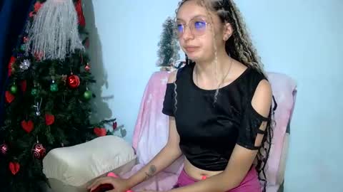 Ada naugthy28 online show from 15, 12, 2025