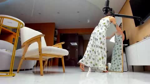 Ada   online show from 18, 10, 2025