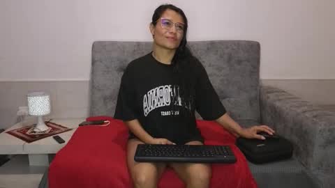 Adahira online show from 3, 10, 2025