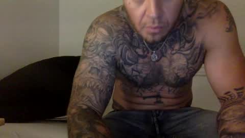 adam00515000 online show from 18, 6, 2026